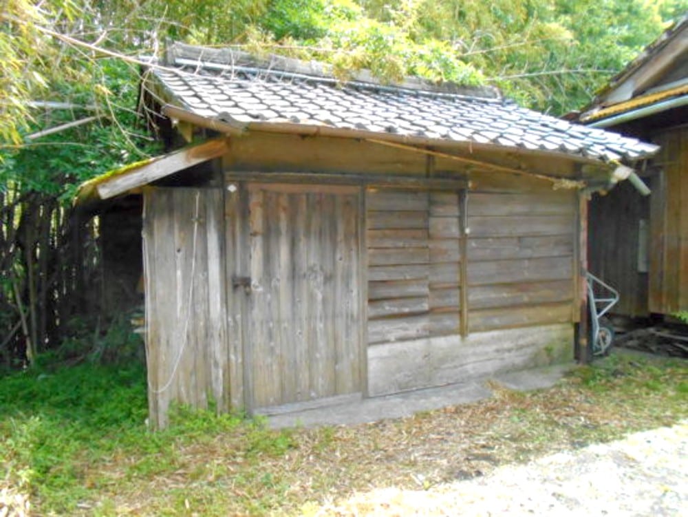 宮崎県えびの市の物件の小屋
