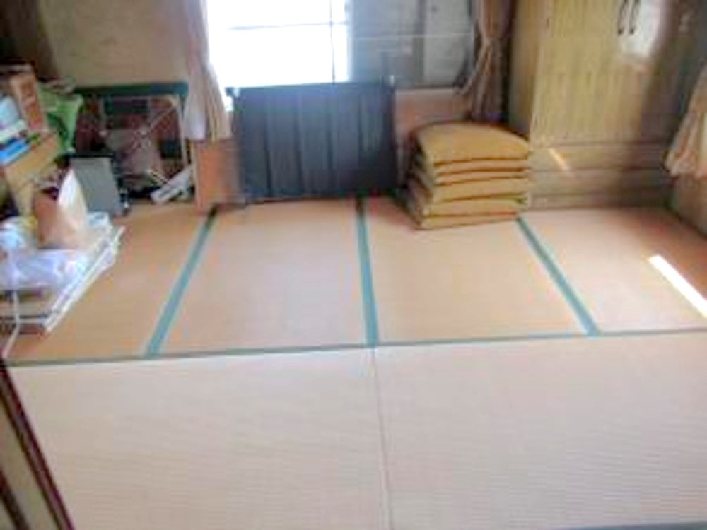 愛媛県伊方町の物件の和室