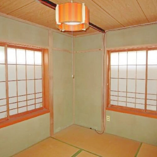 長野県飯山市の物件の6帖和室