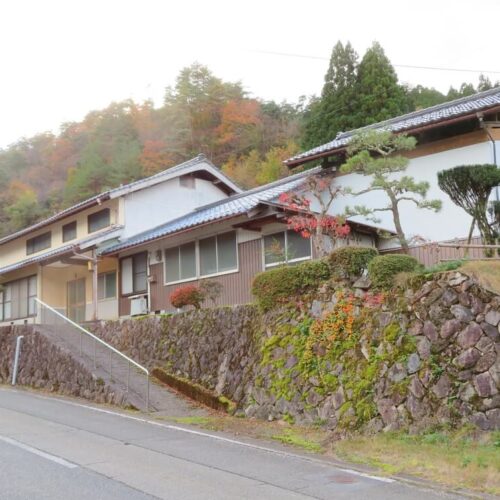 【美しき里山】土蔵のある「古民家」が480万円！日本の原風景が残るのどかな農村で癒やされる！【兵庫県豊岡市】
