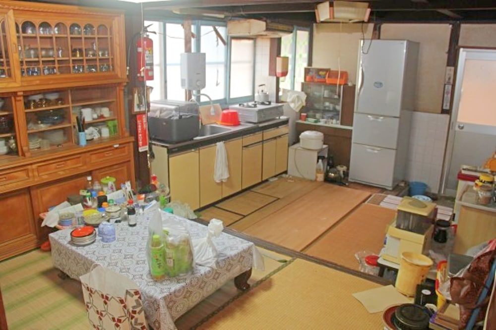 愛媛県松山市の物件のダイニングキッチン