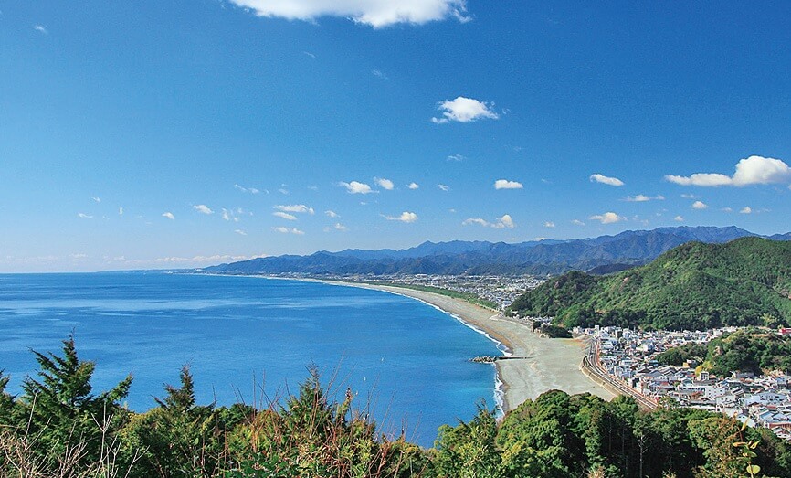 熊野市の自慢スポット「七里御浜海岸」