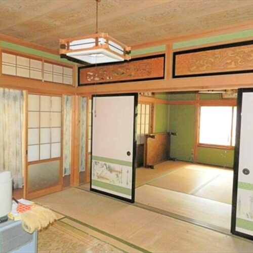 鳥取県倉吉市の100万円物件の1階和室6畳。