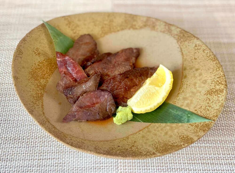 岡山県津山市の史上最強のおつまみ「干し肉」