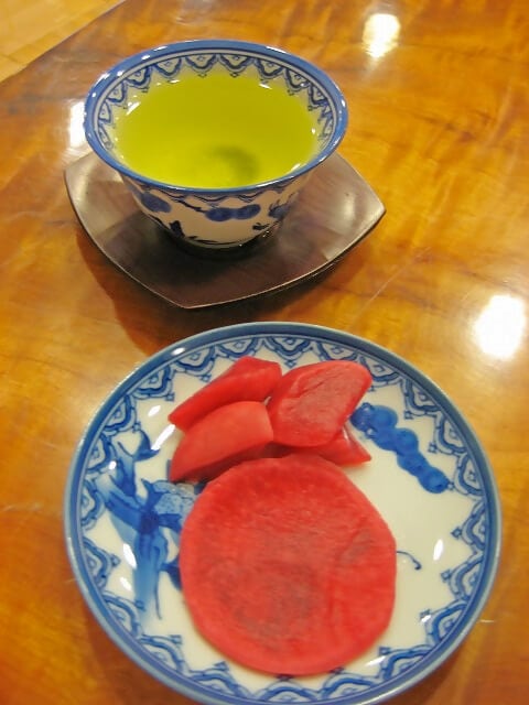 静岡県静岡市の赤かぶ漬けとお茶