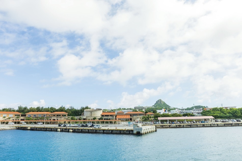 沖縄県伊江村の港の風景