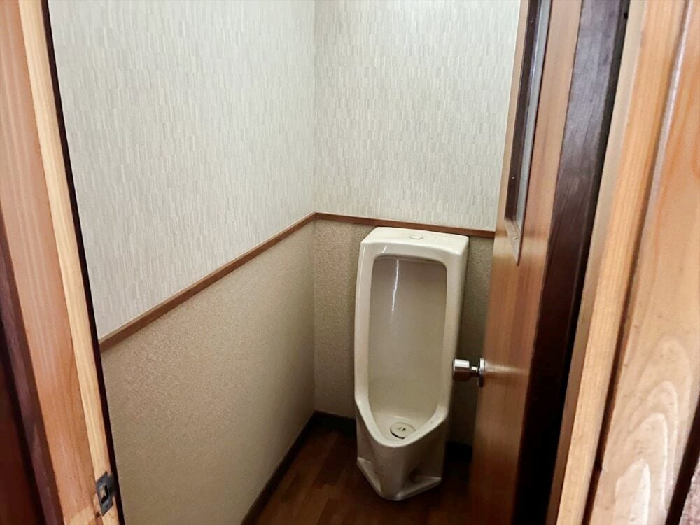 秋田県羽後町の物件のトイレ