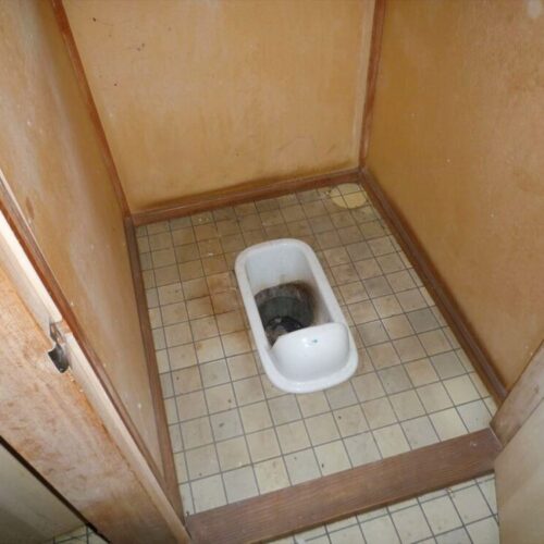 青森県五戸町の物件トイレ