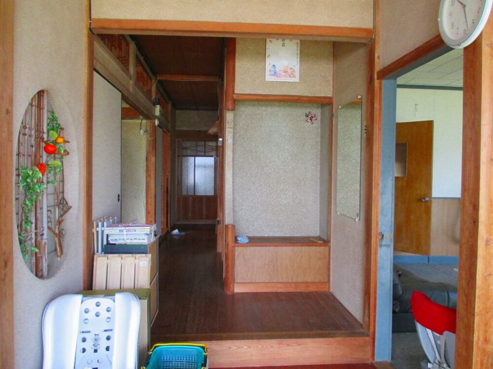 鳥取県北栄町の物件の玄関