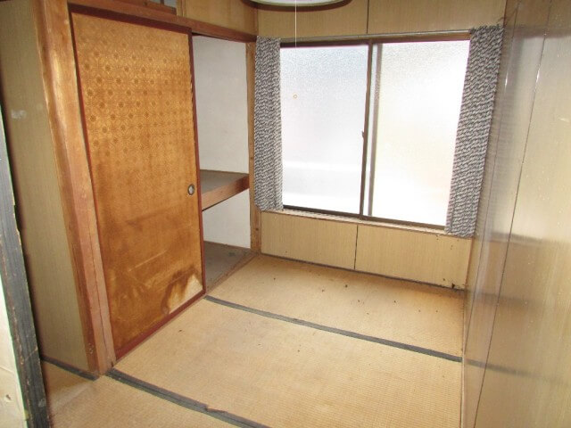 長野県長野市の物件の2階和室