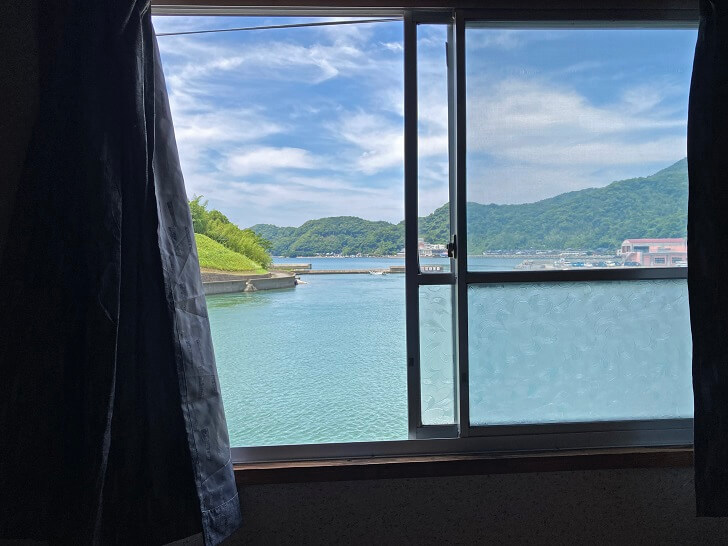 熊本県上天草市の物件の2階の窓からの風景