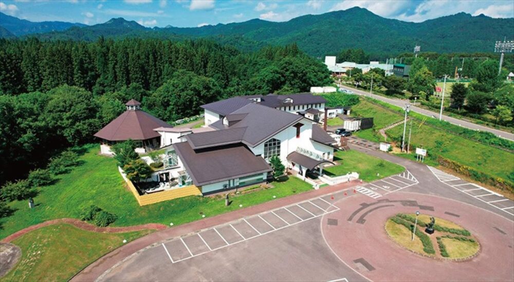 福島県西会津町の温泉健康保養施設「ロータスイン」