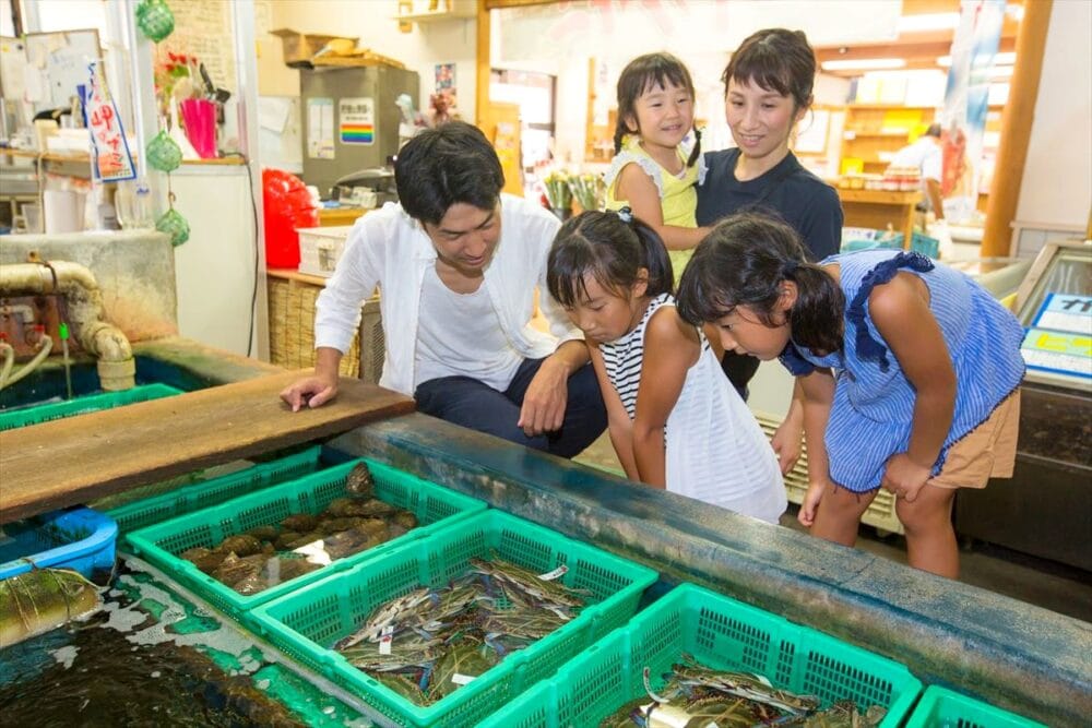 大分県豊後高田市の農・海産物直売所「サンウエスタン」