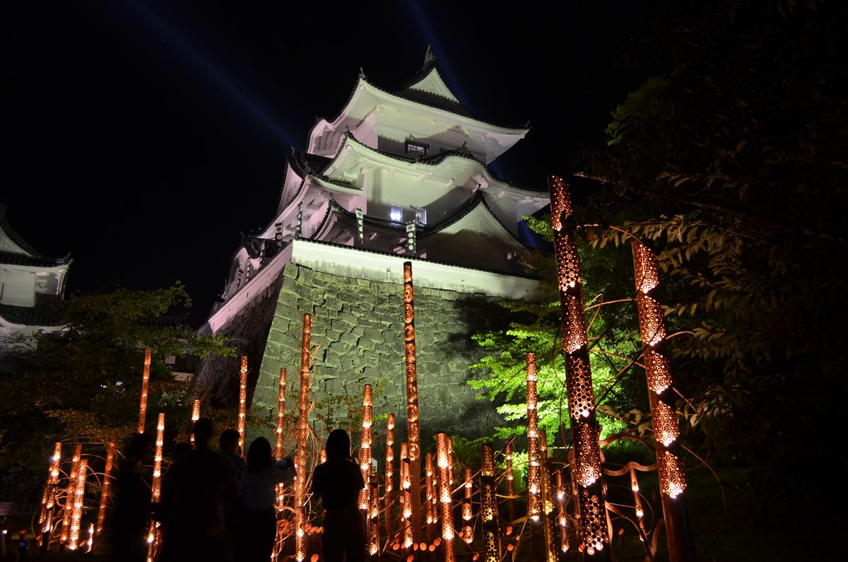 三重県伊賀市のライトアップイベント「お城のまわり」