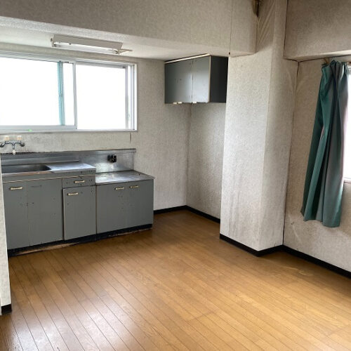 熊本県上天草市のマンション物件のリビングダイニングキッチン