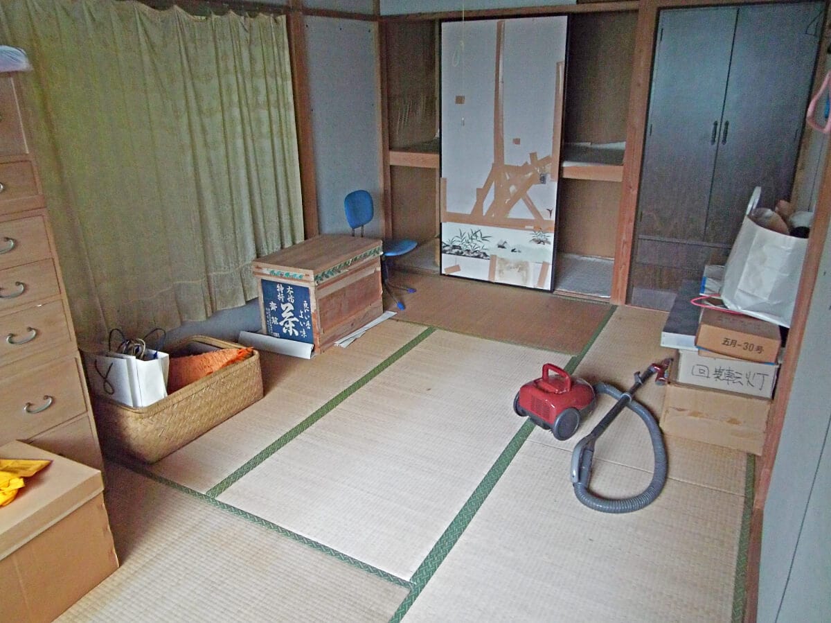 東京都奥多摩町の物件の和室