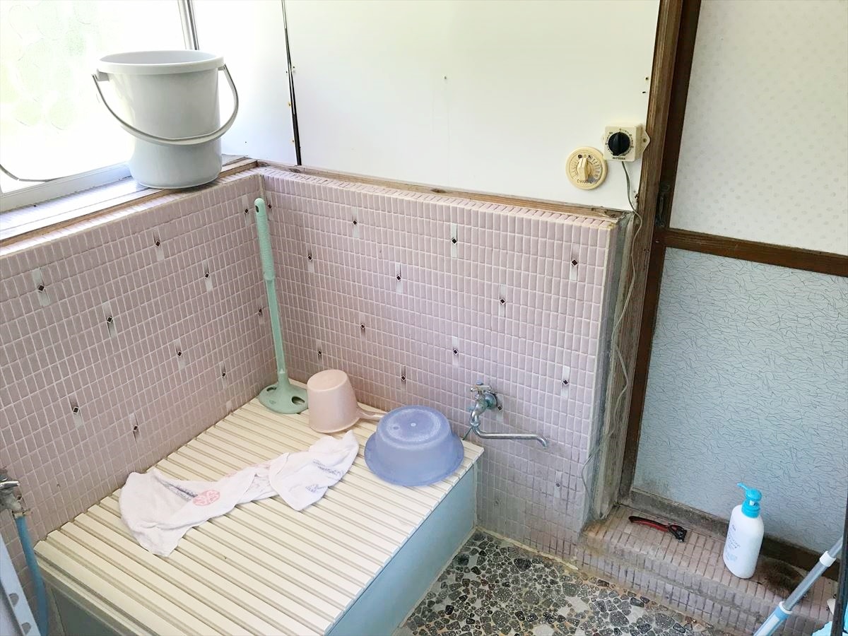 長野県小谷村の物件の浴室