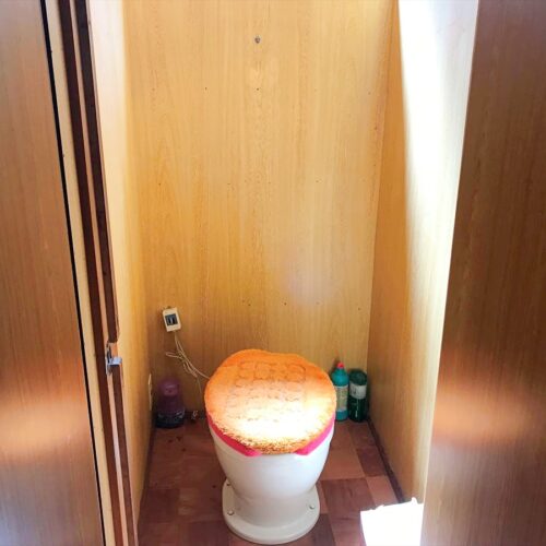 長野県小谷村の物件のトイレ