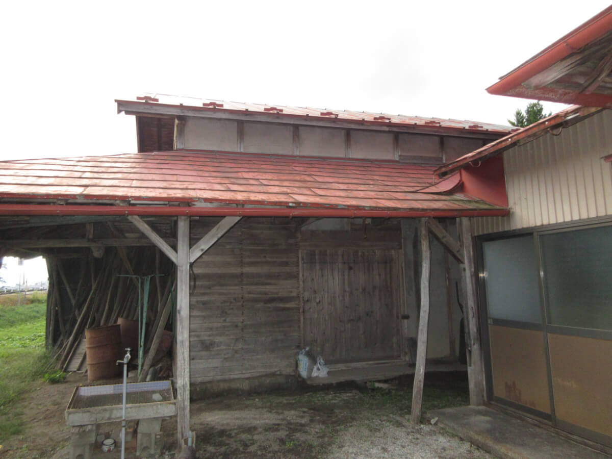 岩手県遠野市の物件の小屋