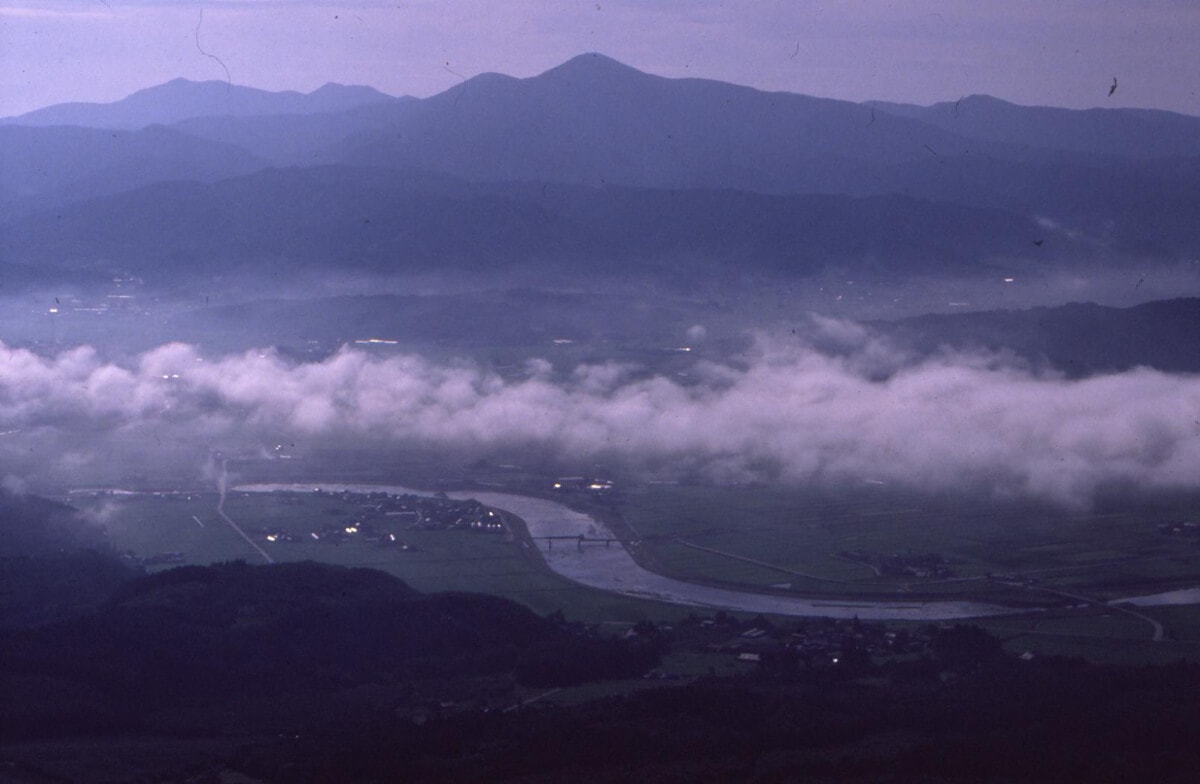 岩手県遠野市の高清水展望台の雲海