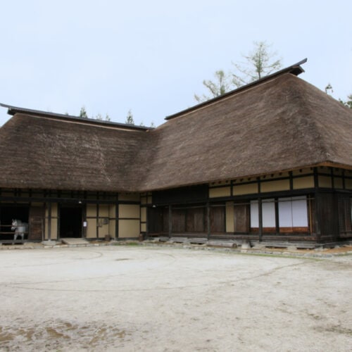 岩手県遠野市の遠野ふるさと村の南部曲り家