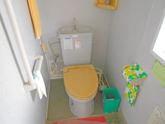 宮崎県えびの市の物件のトイレ