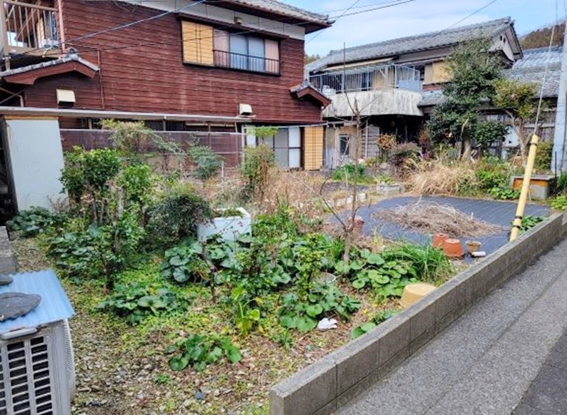 大分県佐伯市の物件に付属する畑