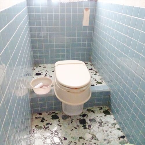 山口県柳井市の物件のトイレ