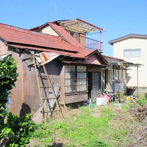 栃木県鹿沼市の物件の外観（南側から）