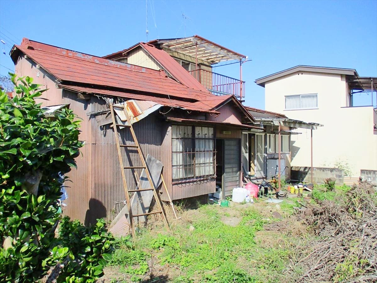 栃木県鹿沼市の物件の外観（南側から）