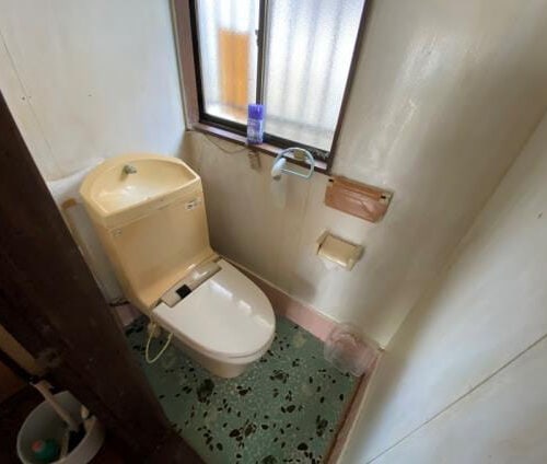 山梨県大月市の物件のトイレ