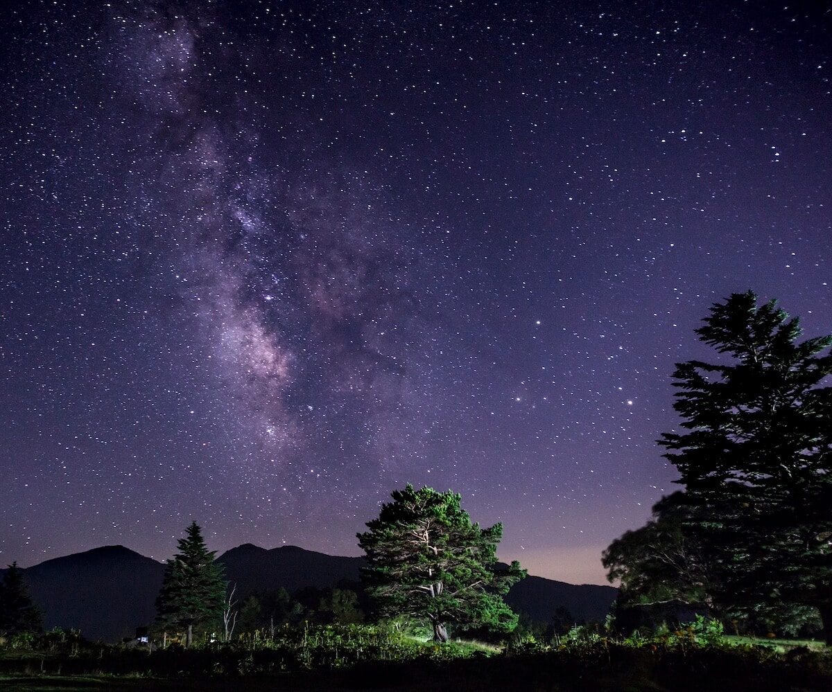 長野県高山村山田牧場からの星空