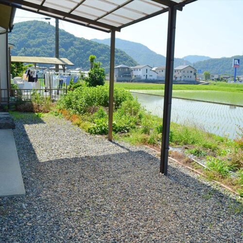 兵庫県宍粟市の物件の駐車場・家庭菜園スペース