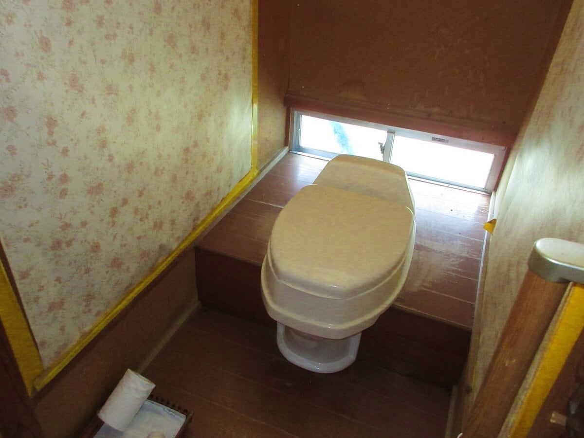 岩手県遠野市の物件トイレ