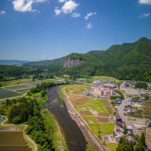 新潟県三条市の下田の風景。