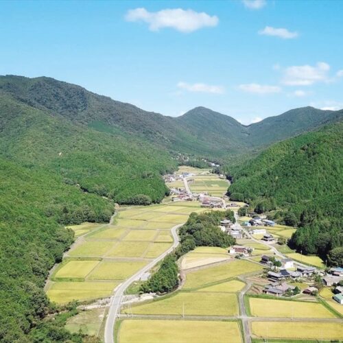 兵庫県西脇市の黒田庄町門柳の風景