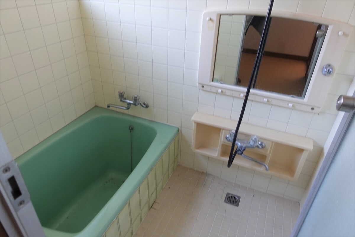 茨城県稲敷市の450万円物件の浴室
