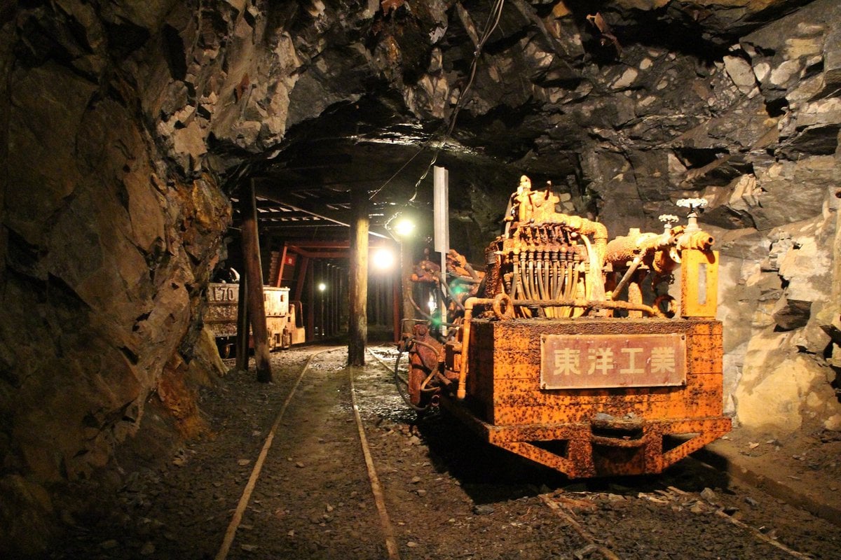 兵庫県養父市の明延鉱山は奈良・東大寺の大仏鋳造に、明延鉱山の銅が使用されたと伝わっている歴史ある鉱山です。