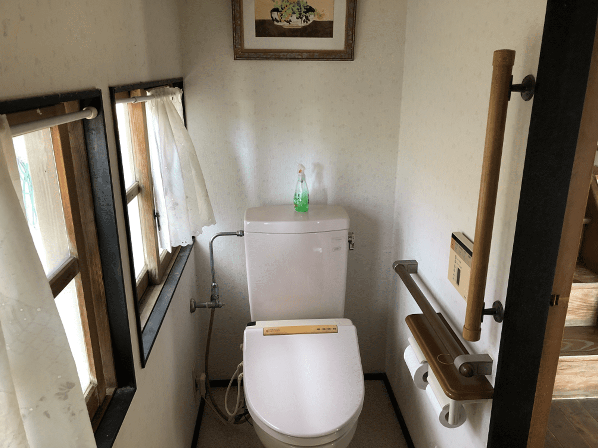 大分県国東市の物件のトイレ。水洗（下水道）なのもうれしいポイントです。