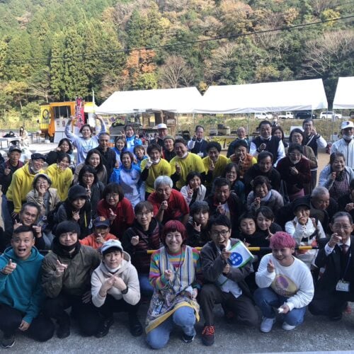 「女と男」の市川さんが2022年の11月に開催した、兵庫県市川町の“市川ハウスまつり”には、町内外から350人もの人集まりました。
