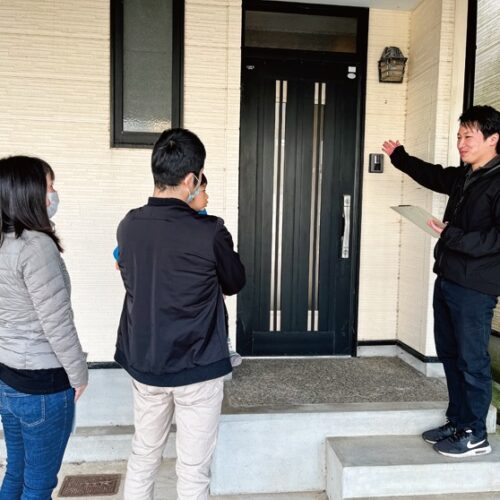 移住体験ツアーは、県外から坂井市への移住を考えている世 帯を対象に実施