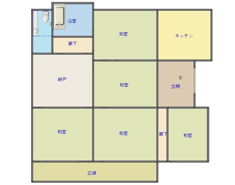 5部屋の和室と1つの納戸、キッチン、浴室、トイレで構成された5SK。庭に面した広縁もある。