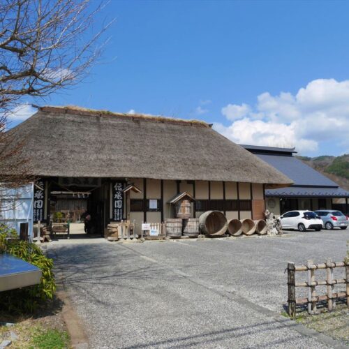 岩手県遠野市の「伝承園」は、遠野地方のかつての農家の生活様式を再現