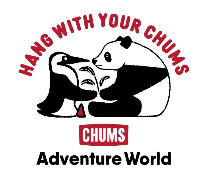 「アドベンチャーワールド POP‐UP STORE」限定「CHUMS（チャムス）」のコラボロゴ