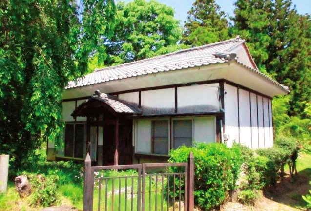 長野県長野市の賃貸物件。犀川沿いに建つ築47年の平屋