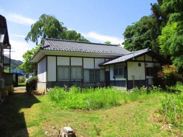 長野県長野市の賃貸物件。北側の外観