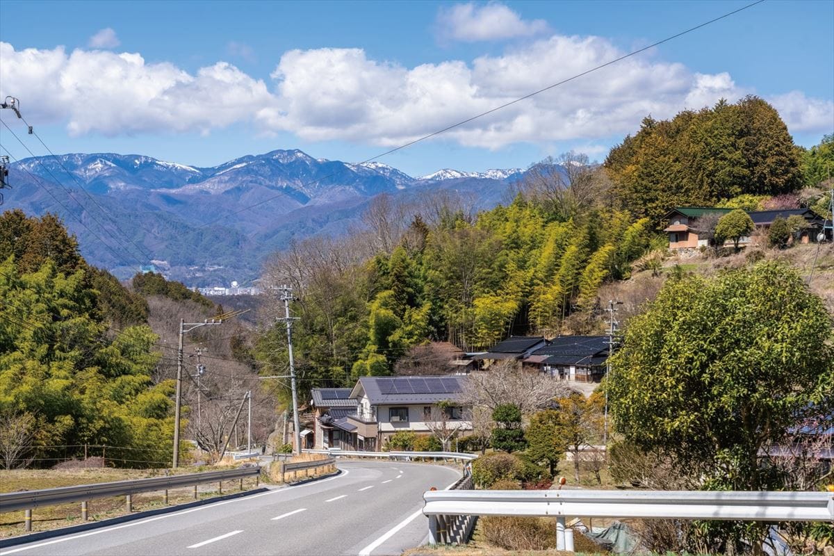 長野県飯田市の中山間地域「千代田地区」の風景