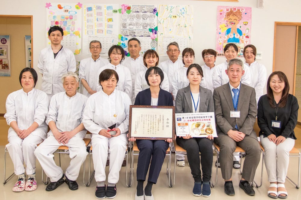 遠野市学校給食センターの皆さん