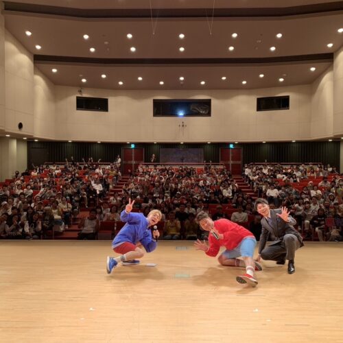 滋賀県住みます芸人ノーサインが2024年4月に開催した単独ライブの様子