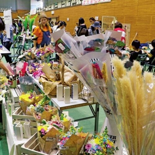 熊本県上天草市の「上天草花まつり」。花卉の産地として有名な上天草市で秋におこなわれています